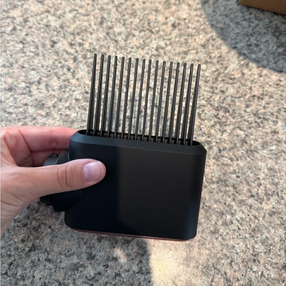Dyson Airwrap Wide Tooth Comb Attachment - Picture 4 of 5